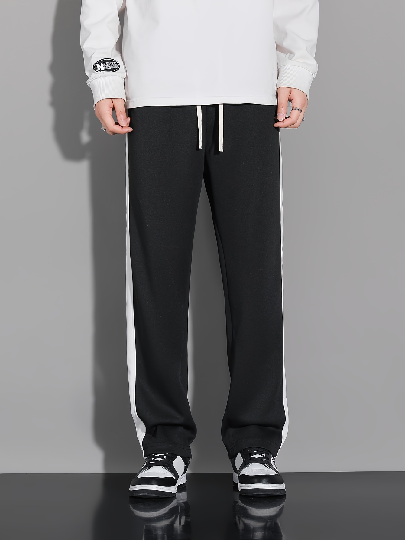 mens and autumn sports and fitness loose and casual pants details 0