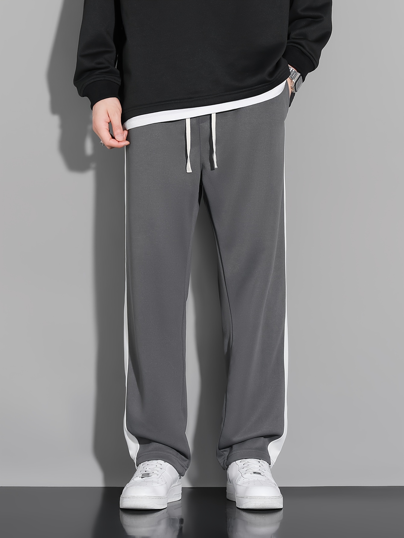 mens and autumn sports and fitness loose and casual pants details 3